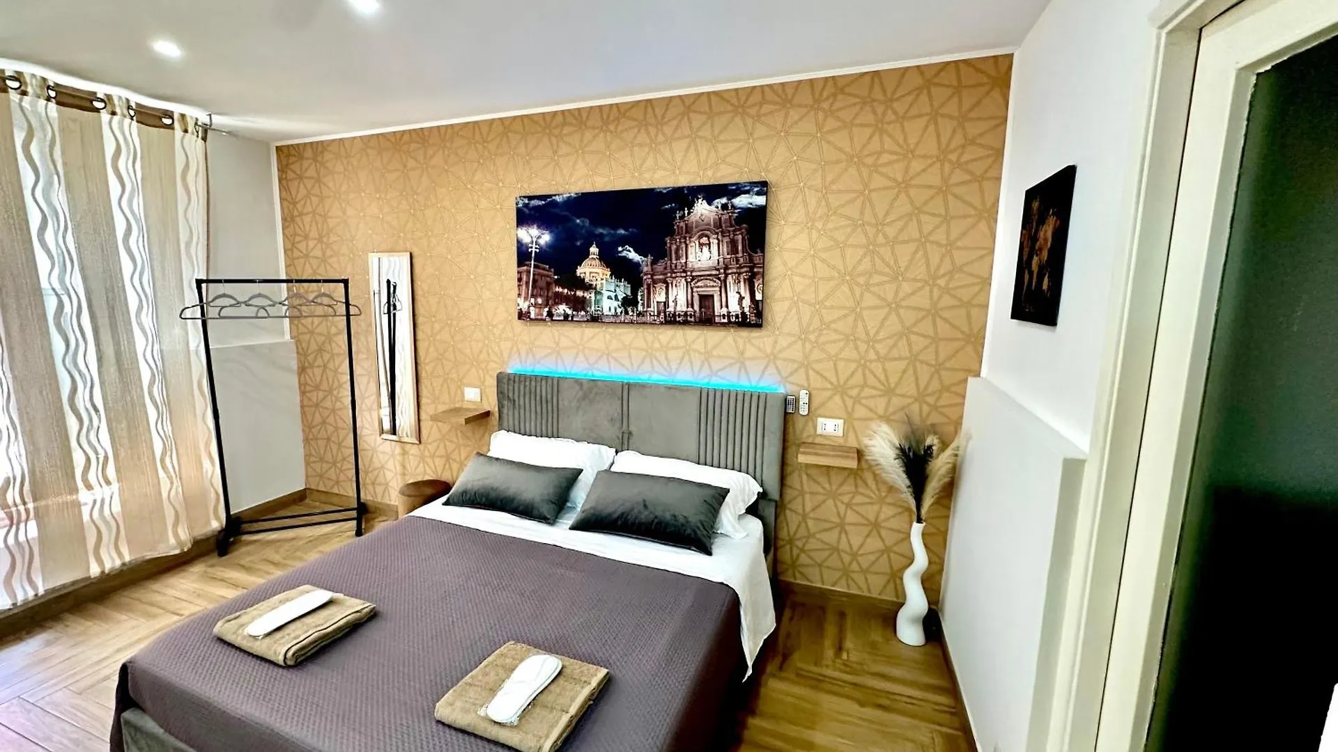 Διαμέρισμα Delm Luxury Suite Κατάνια